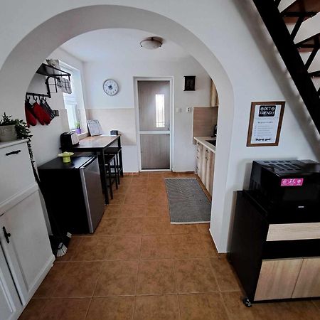 Grapeline Guesthouse Chotin Экстерьер фото